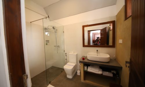 Aathma Ayurveda Beach Resort_Badezimmer